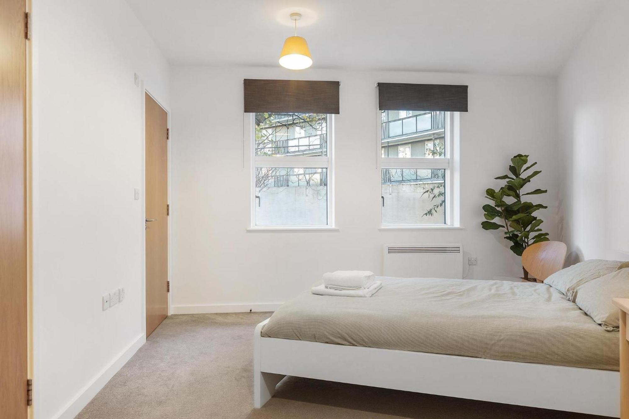 Spacious Clapham Apartments Лондон Екстериор снимка